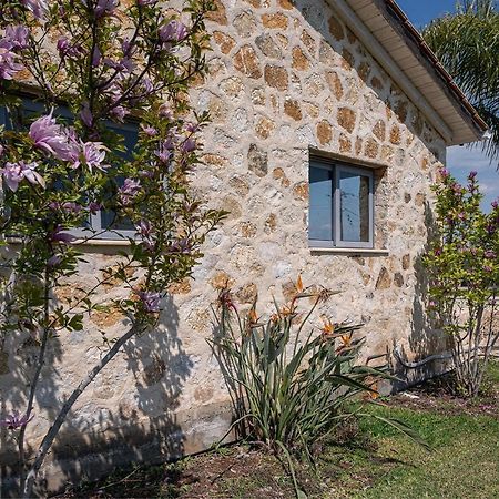 פרבזה Villa Manolia מראה חיצוני תמונה