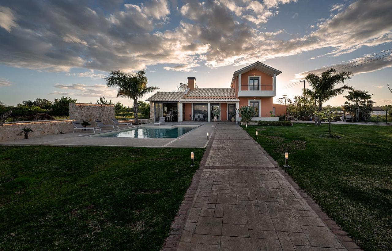 פרבזה Villa Manolia מראה חיצוני תמונה