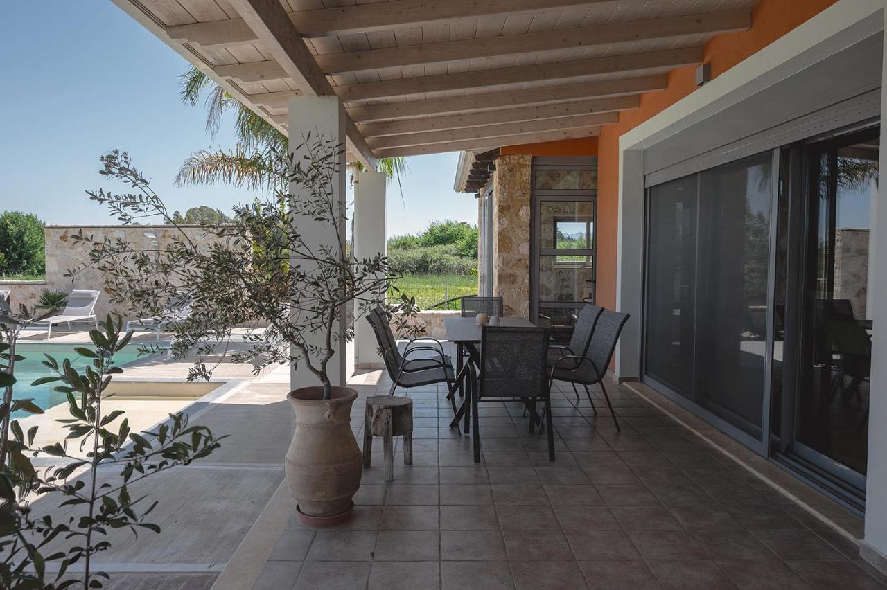 פרבזה Villa Manolia מראה חיצוני תמונה